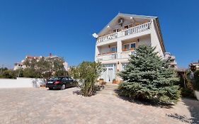 Residence Romansa
